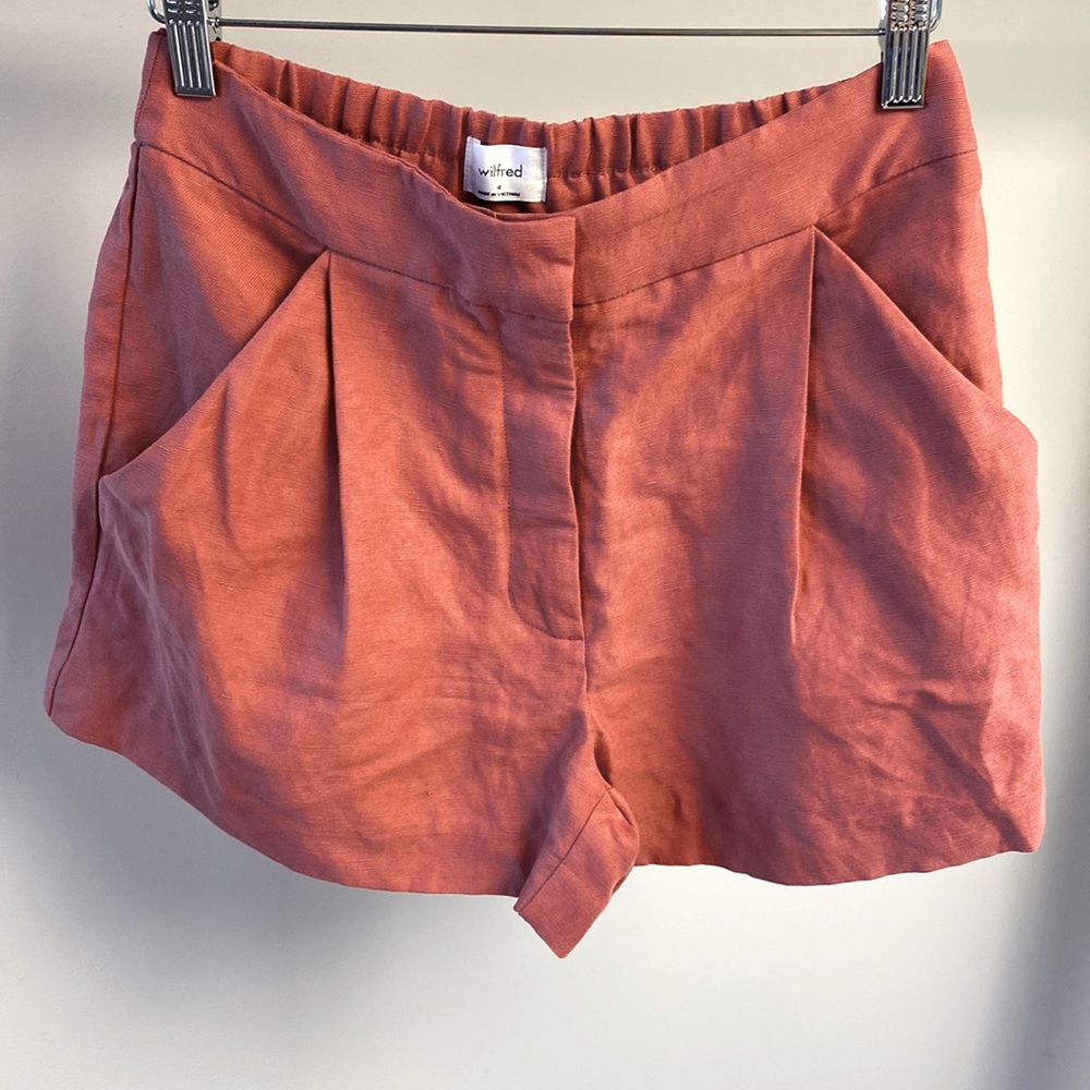 Aritzia, Wilfred linen shorts. NWOT